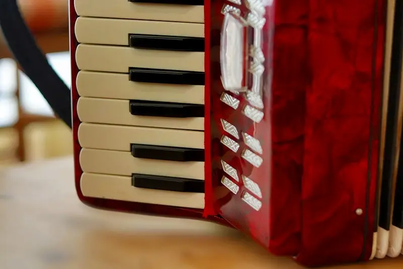 jQuery の slideToggle / fadeToggle / toggle の動作比較